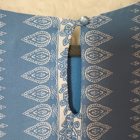 Luxology Blue and White Cold Shoulder Long Sleeve Lined Dress Size 8 - Picture 7 of 14